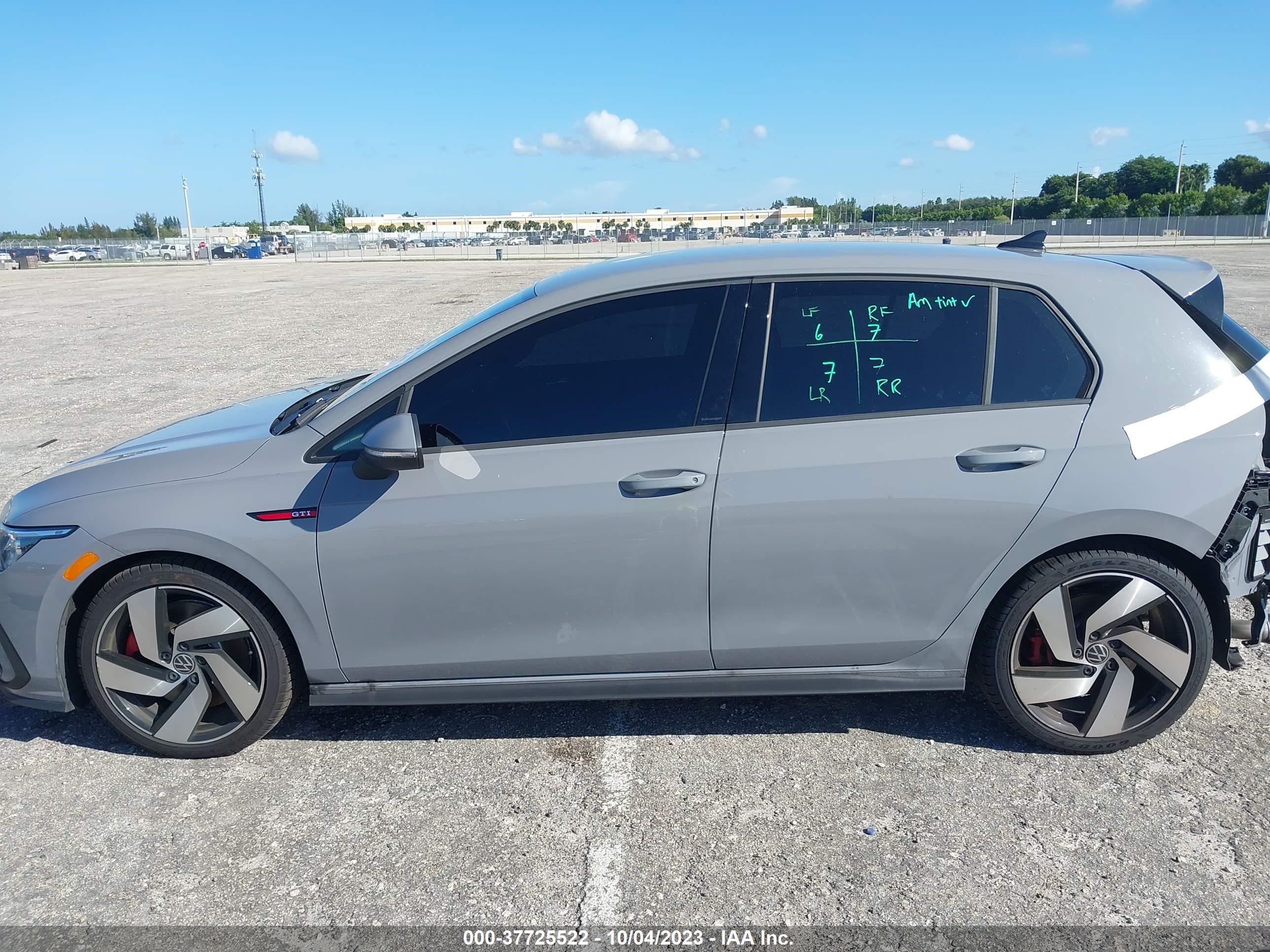 Photo 14 VIN: WVWGA7CD5PW177945 - VOLKSWAGEN GOLF GTI 