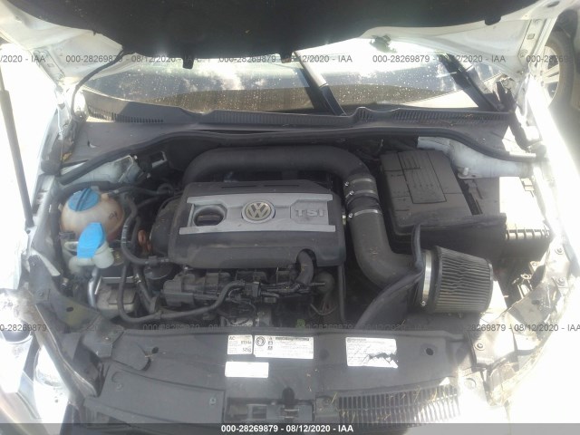 Photo 9 VIN: WVWGD7AJ3CW104647 - VOLKSWAGEN GTI 