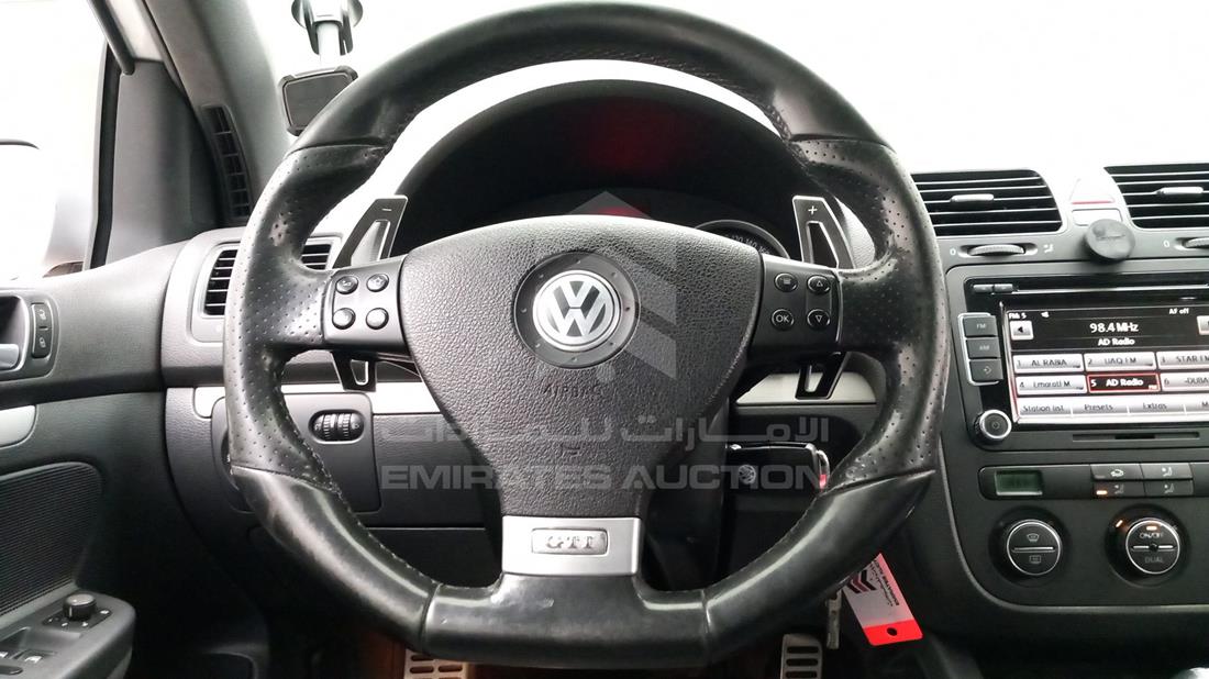 Photo 13 VIN: WVWGK11K88W001095 - VOLKSWAGEN GOLF 