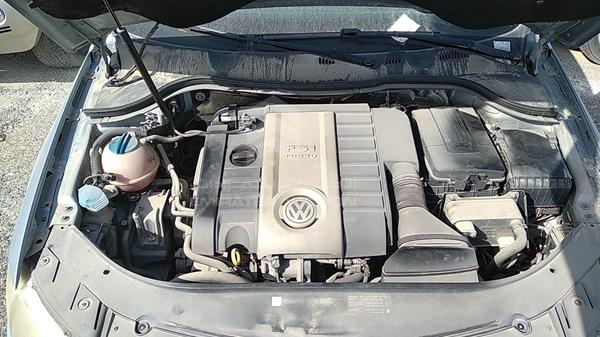 Photo 27 VIN: WVWGP23C38E069372 - VOLKSWAGEN PASSAT 