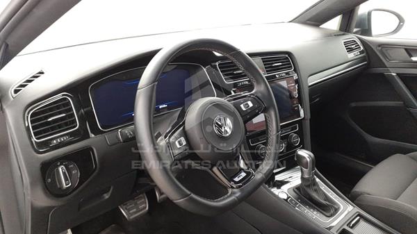 Photo 11 VIN: WVWGP2AU7JW105642 - VOLKSWAGEN GOLF R 