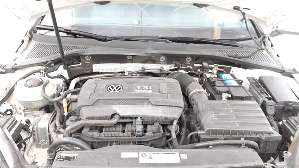 Photo 31 VIN: WVWGP2AU7JW105642 - VOLKSWAGEN GOLF R 