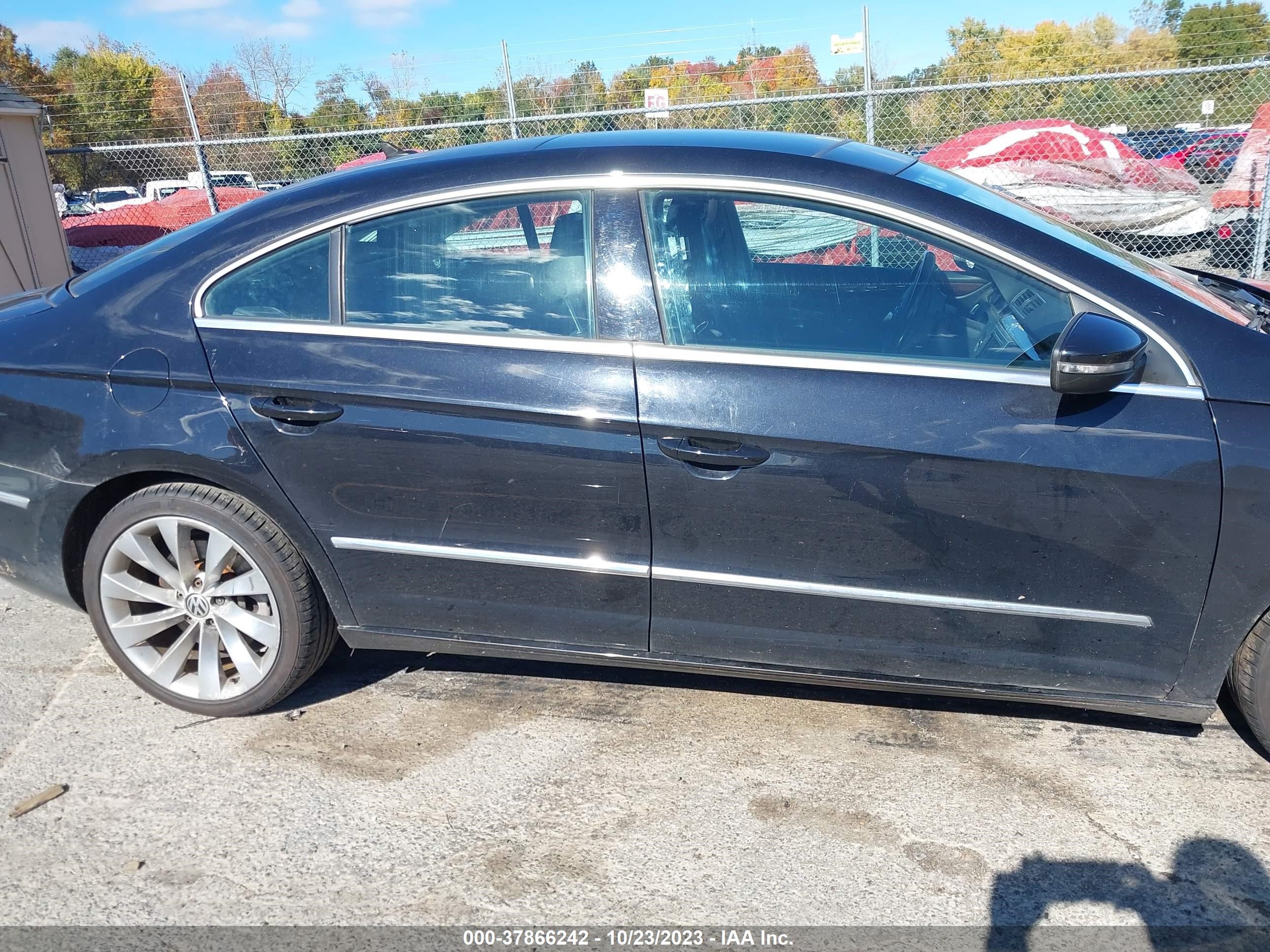 Photo 13 VIN: WVWGU7AN3CE546689 - VOLKSWAGEN PASSAT 