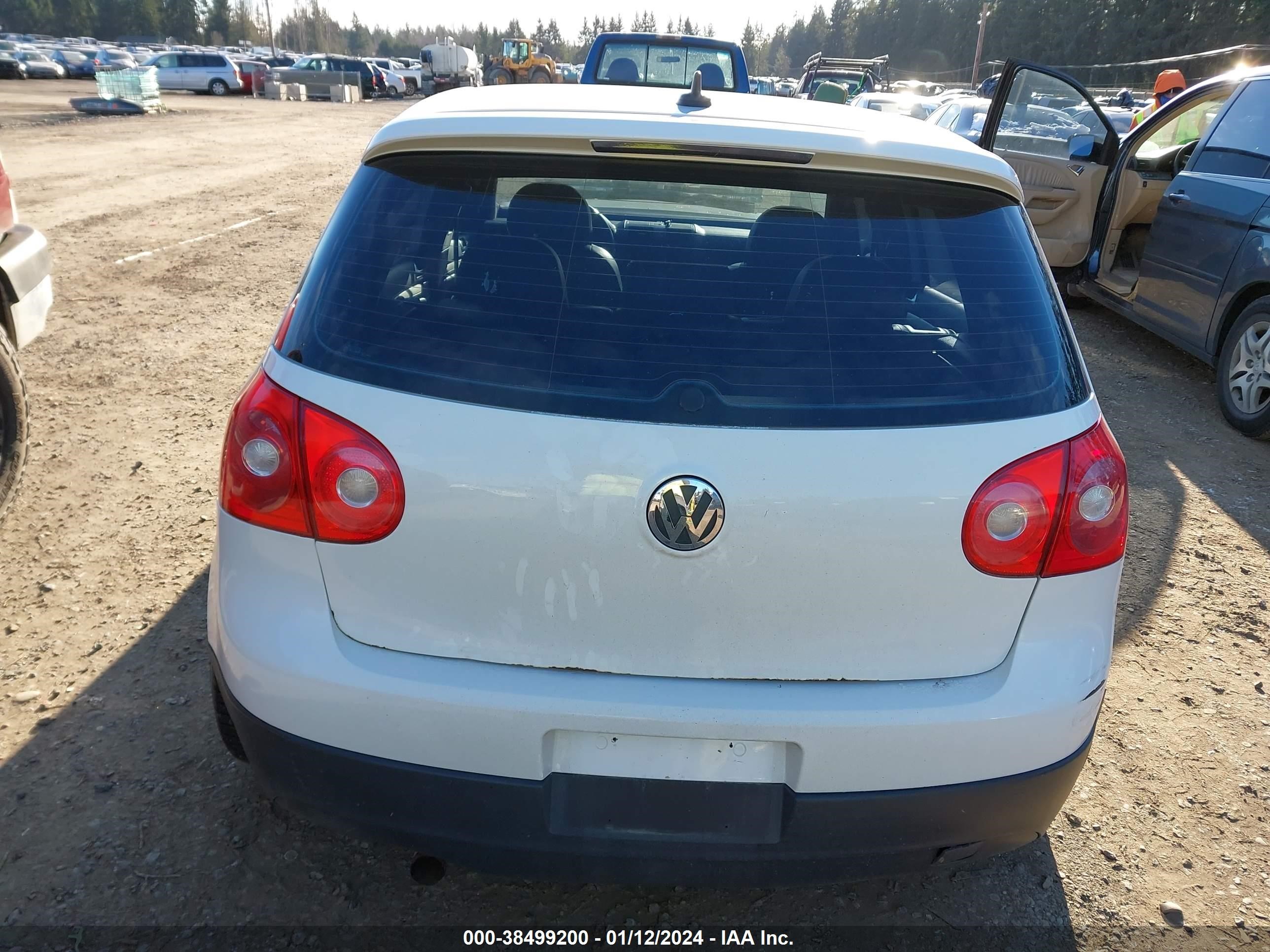 Photo 15 VIN: WVWGV71KX8W029300 - VOLKSWAGEN GTI 