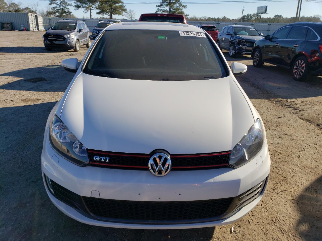 Photo 4 VIN: WVWGV7AJ4BW113806 - VOLKSWAGEN GTI 