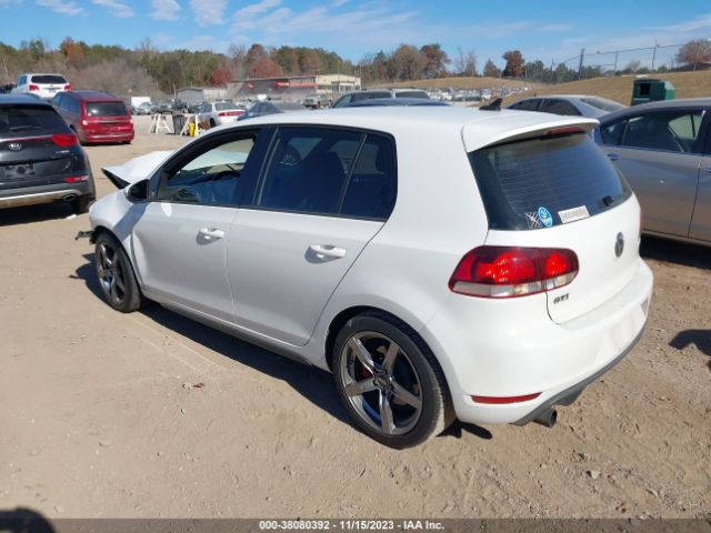 Photo 2 VIN: WVWGV7AJ7AW250074 - VOLKSWAGEN GTI 