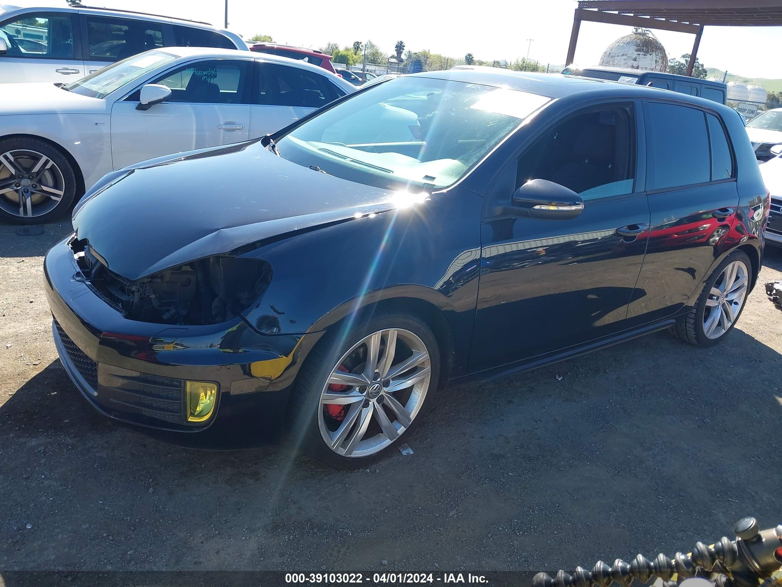 Photo 1 VIN: WVWHD7AJ1DW124871 - VOLKSWAGEN GTI 