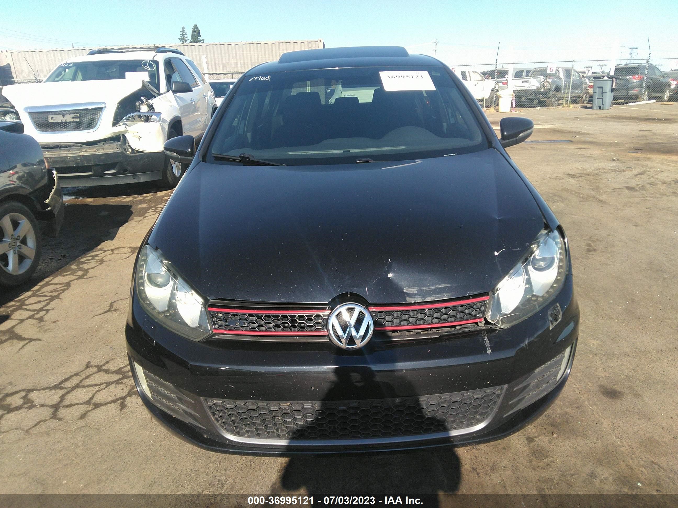 Photo 11 VIN: WVWHD7AJ2DW125141 - VOLKSWAGEN GTI 