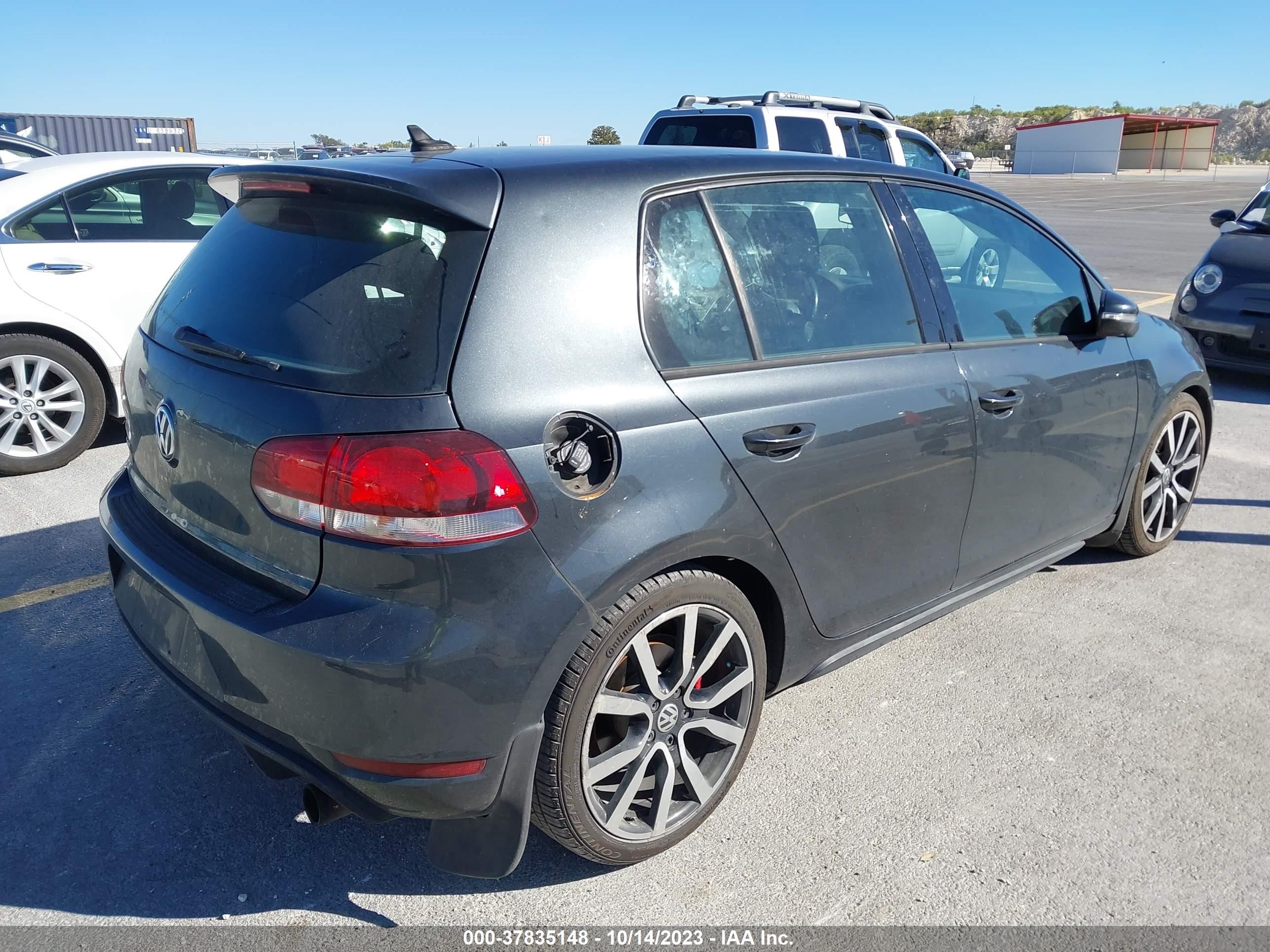 Photo 3 VIN: WVWHD7AJ2EW008404 - VOLKSWAGEN GTI 