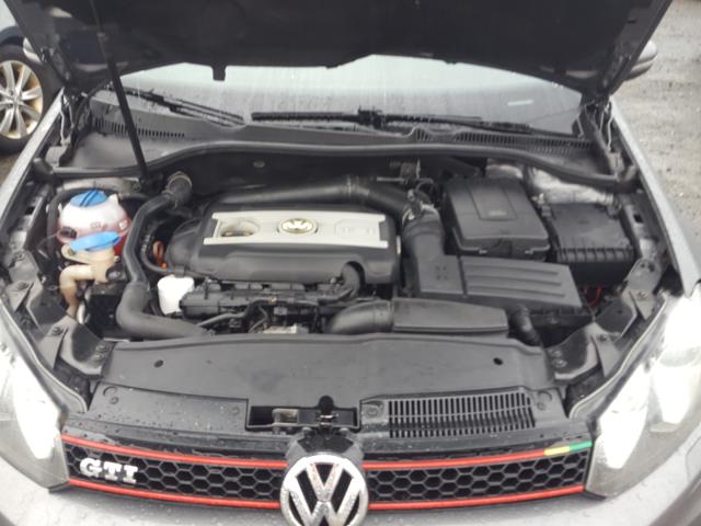 Photo 6 VIN: WVWHD7AJ3AW183142 - VOLKSWAGEN GTI 