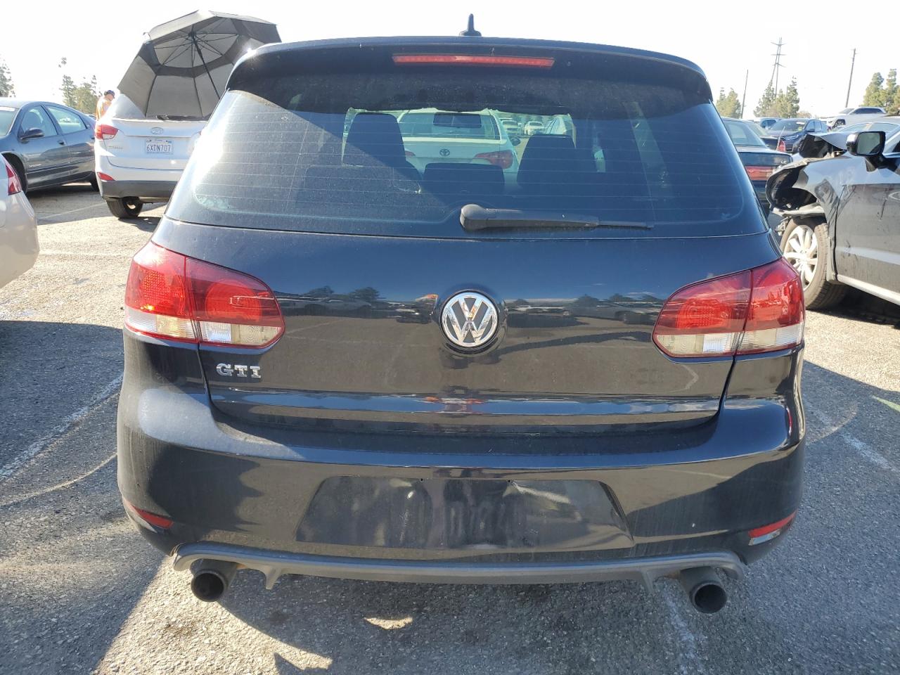 Photo 5 VIN: WVWHD7AJ3AW428747 - VOLKSWAGEN GTI 