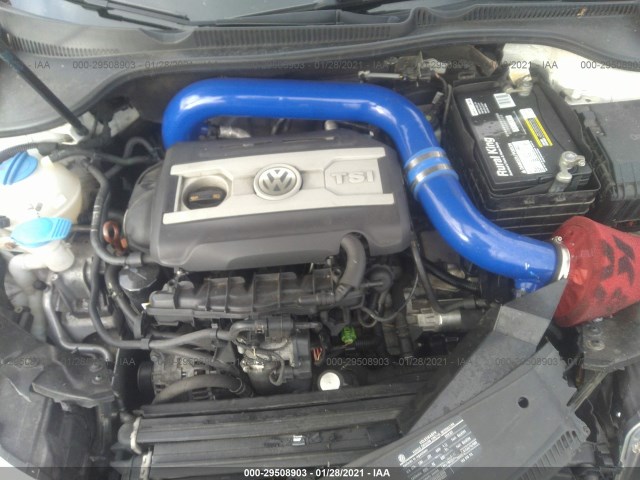 Photo 9 VIN: WVWHD7AJ7AW388110 - VOLKSWAGEN GTI 