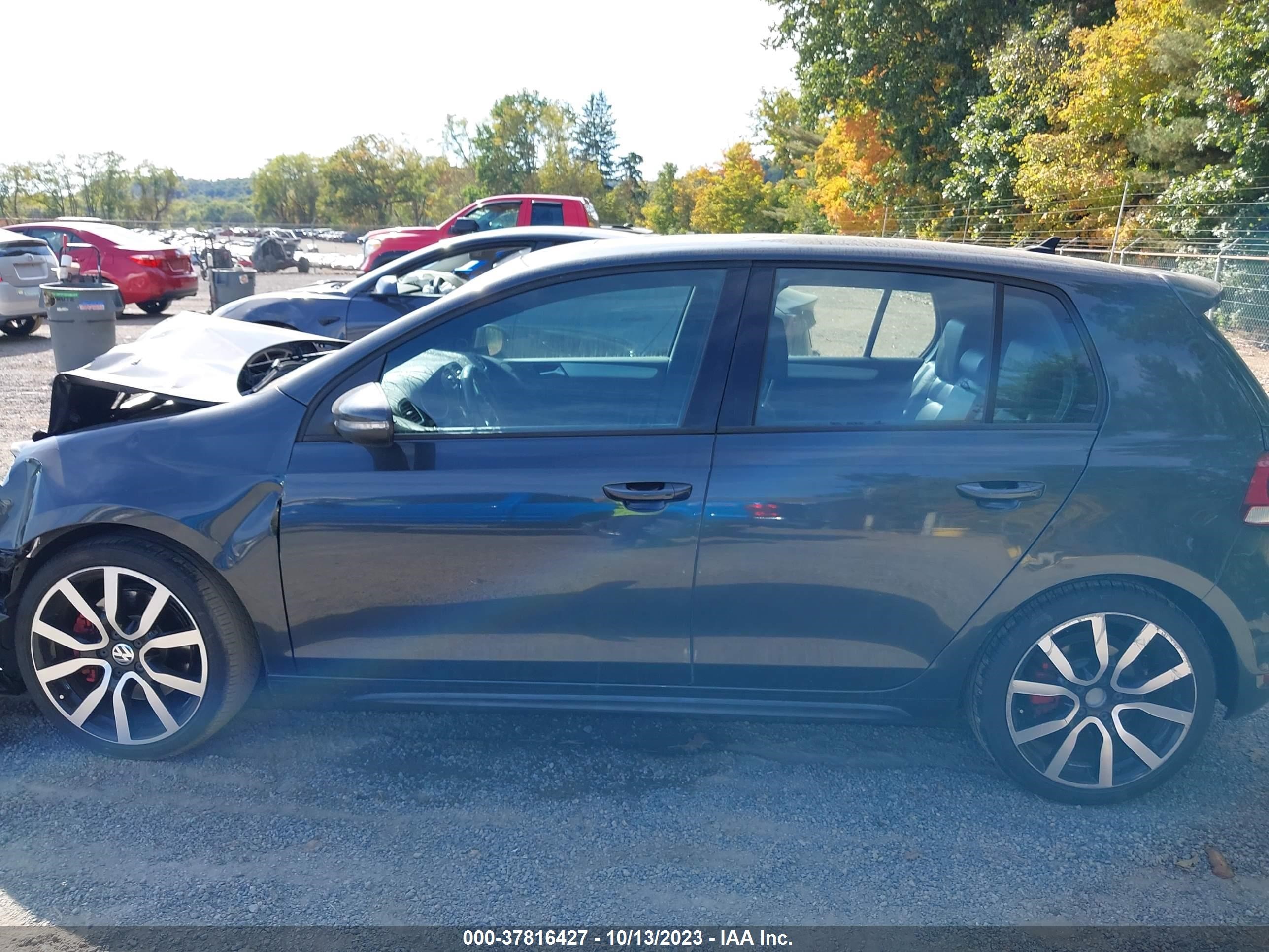 Photo 13 VIN: WVWHD7AJXCW346288 - VOLKSWAGEN GTI 