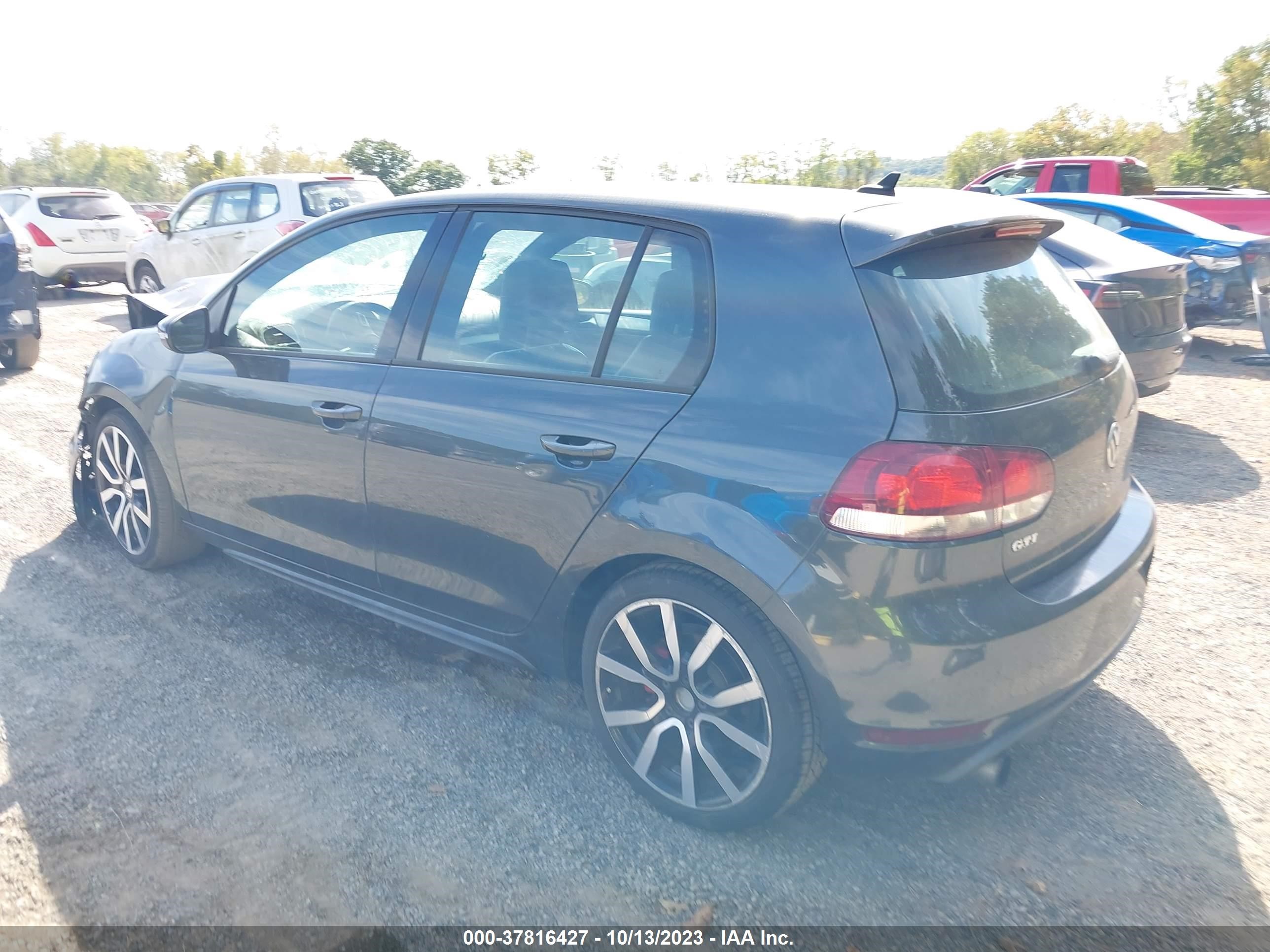 Photo 2 VIN: WVWHD7AJXCW346288 - VOLKSWAGEN GTI 