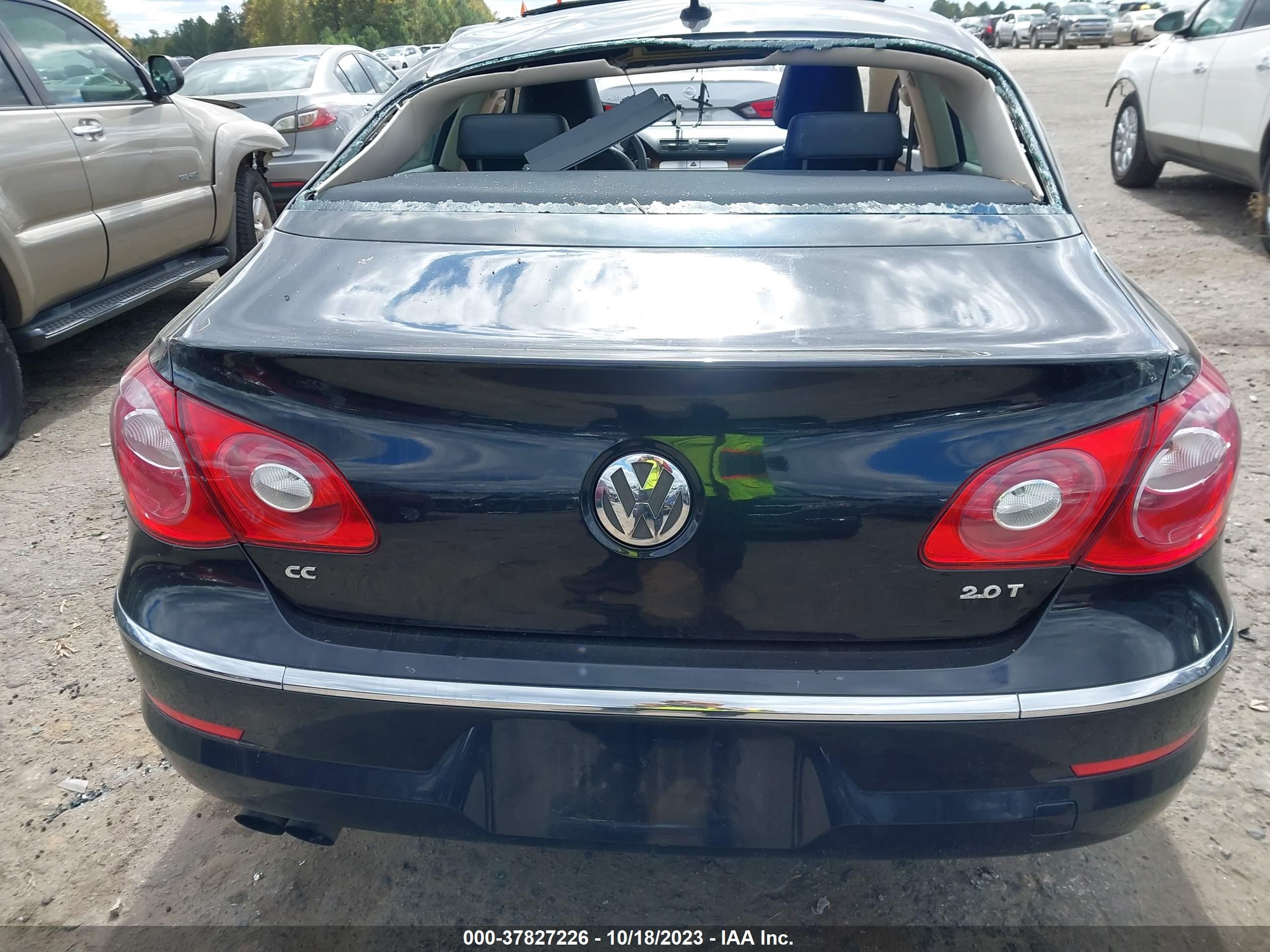 Photo 15 VIN: WVWHN7AN3BE705825 - VOLKSWAGEN PASSAT 