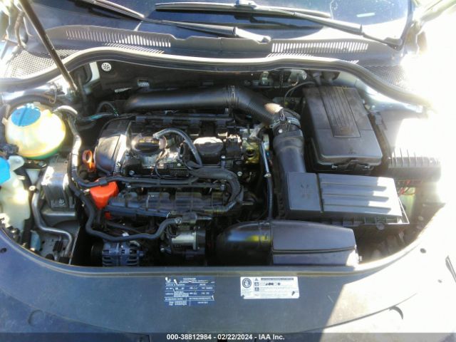 Photo 9 VIN: WVWHN7AN8AE549747 - VOLKSWAGEN CC 