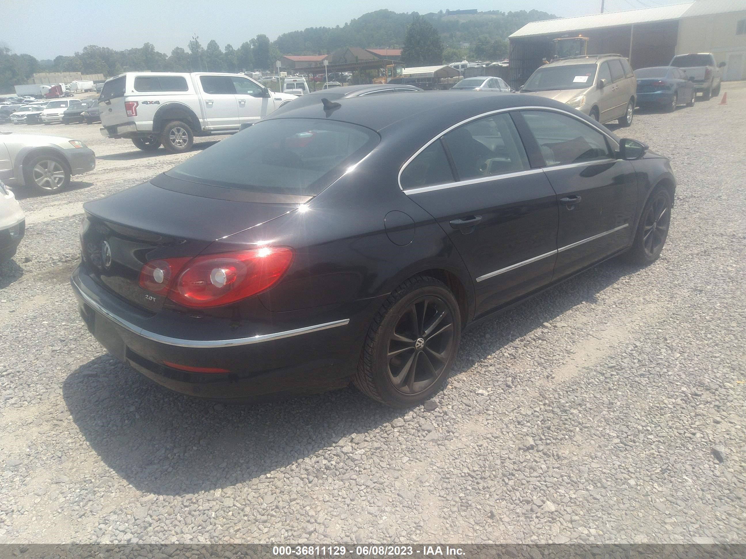 Photo 3 VIN: WVWHN7AN9AE543116 - VOLKSWAGEN PASSAT 