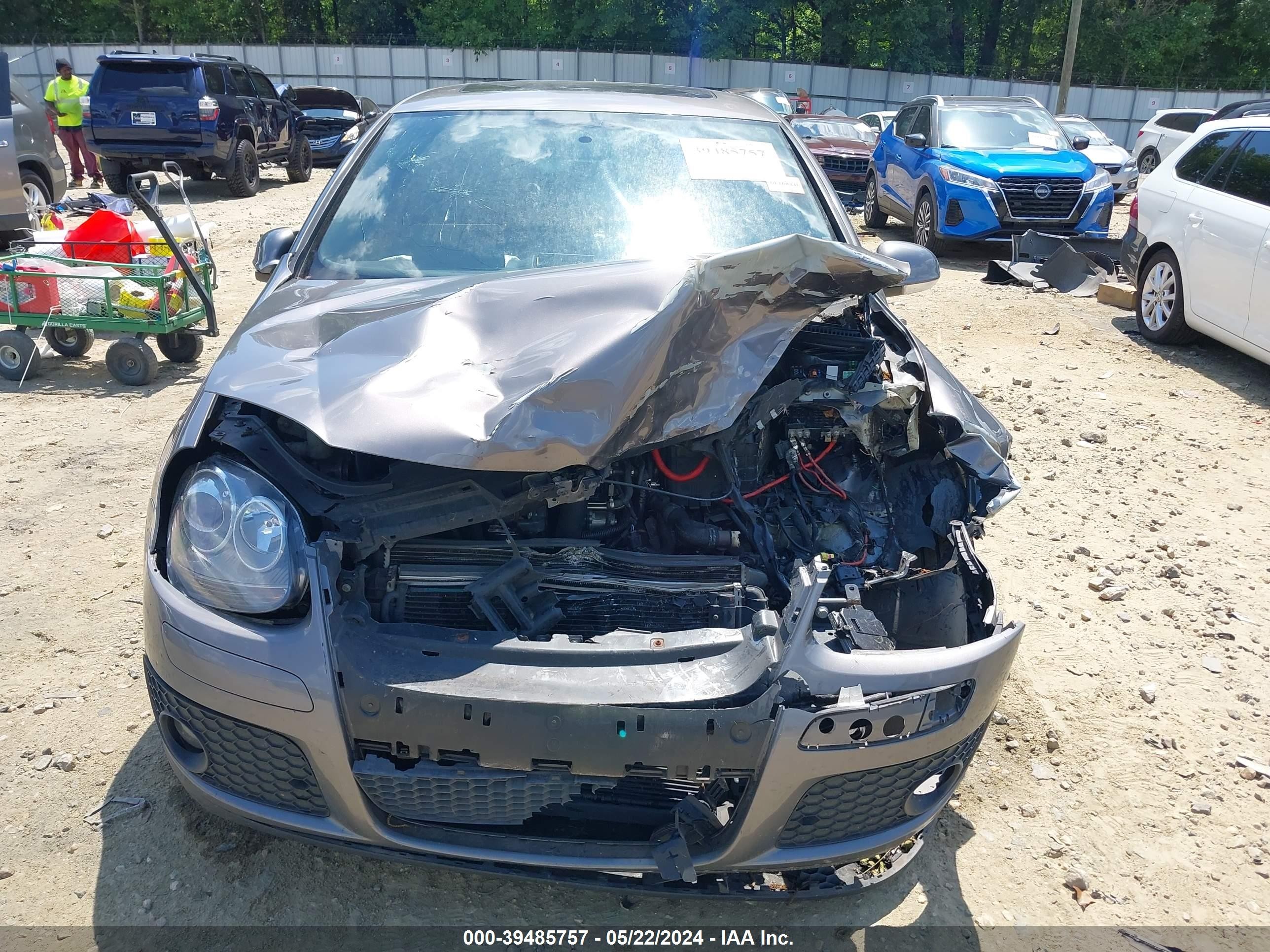 Photo 11 VIN: WVWHV71K08W245046 - VOLKSWAGEN GTI 