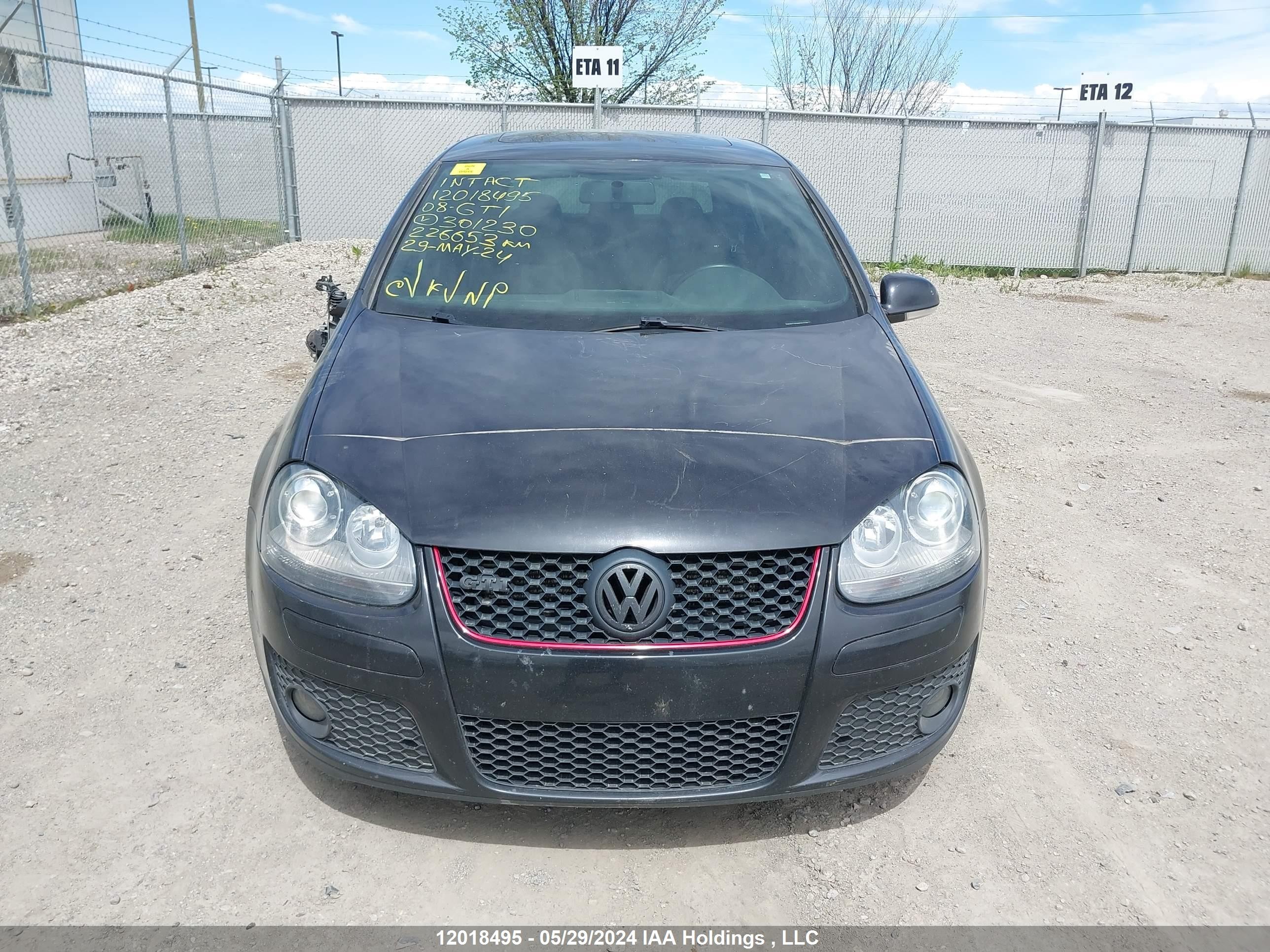 Photo 11 VIN: WVWHV71K08W301230 - VOLKSWAGEN GTI 