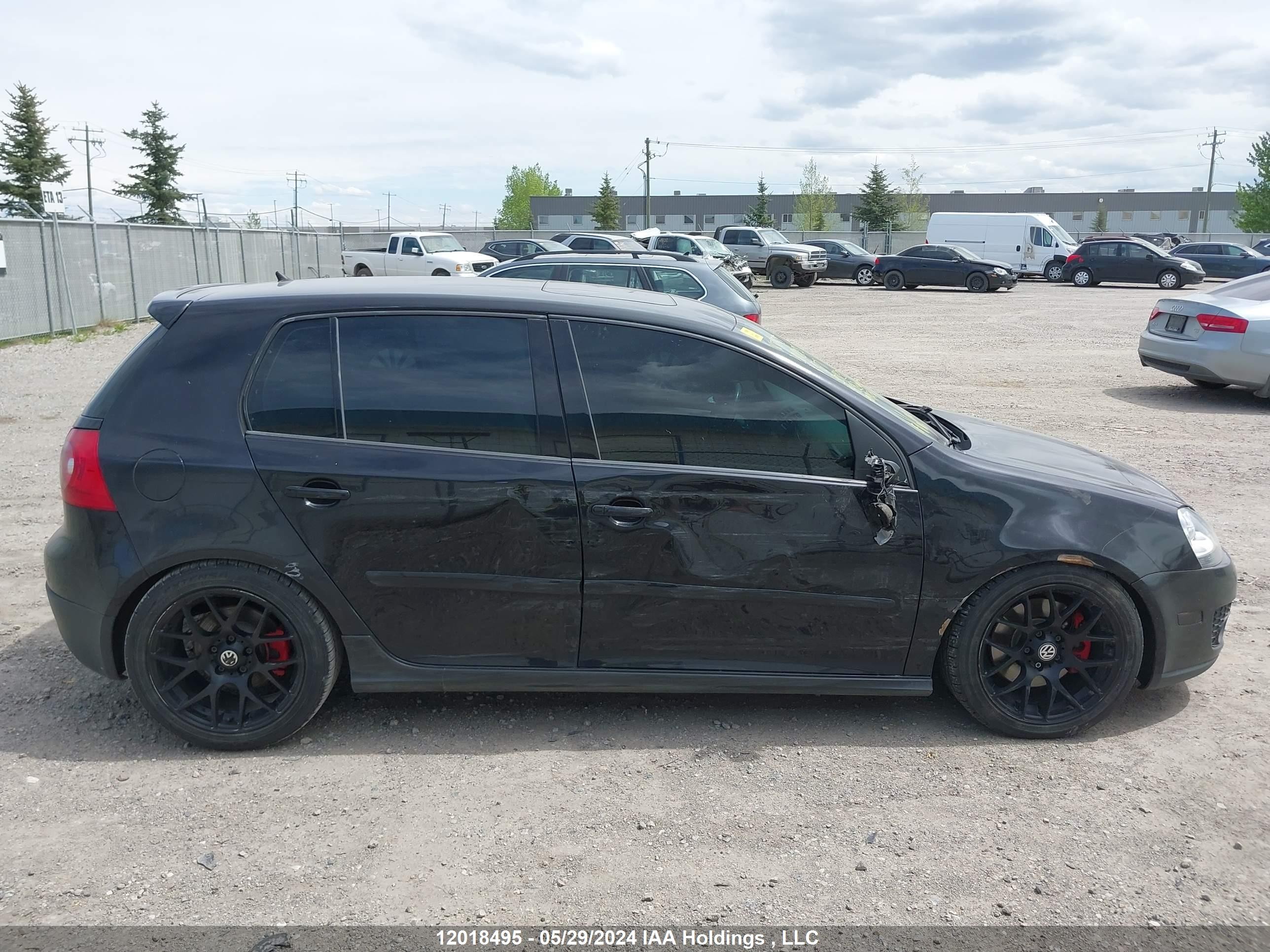 Photo 12 VIN: WVWHV71K08W301230 - VOLKSWAGEN GTI 