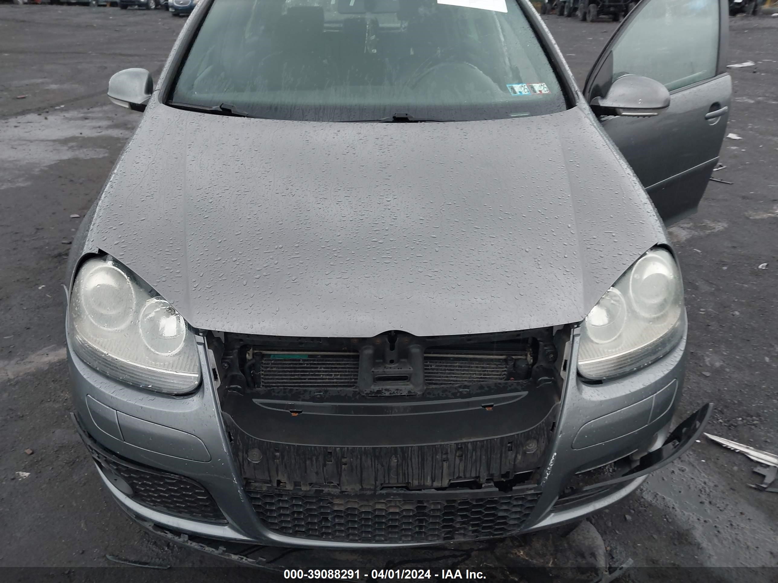 Photo 5 VIN: WVWHV71K67W030432 - VOLKSWAGEN GTI 