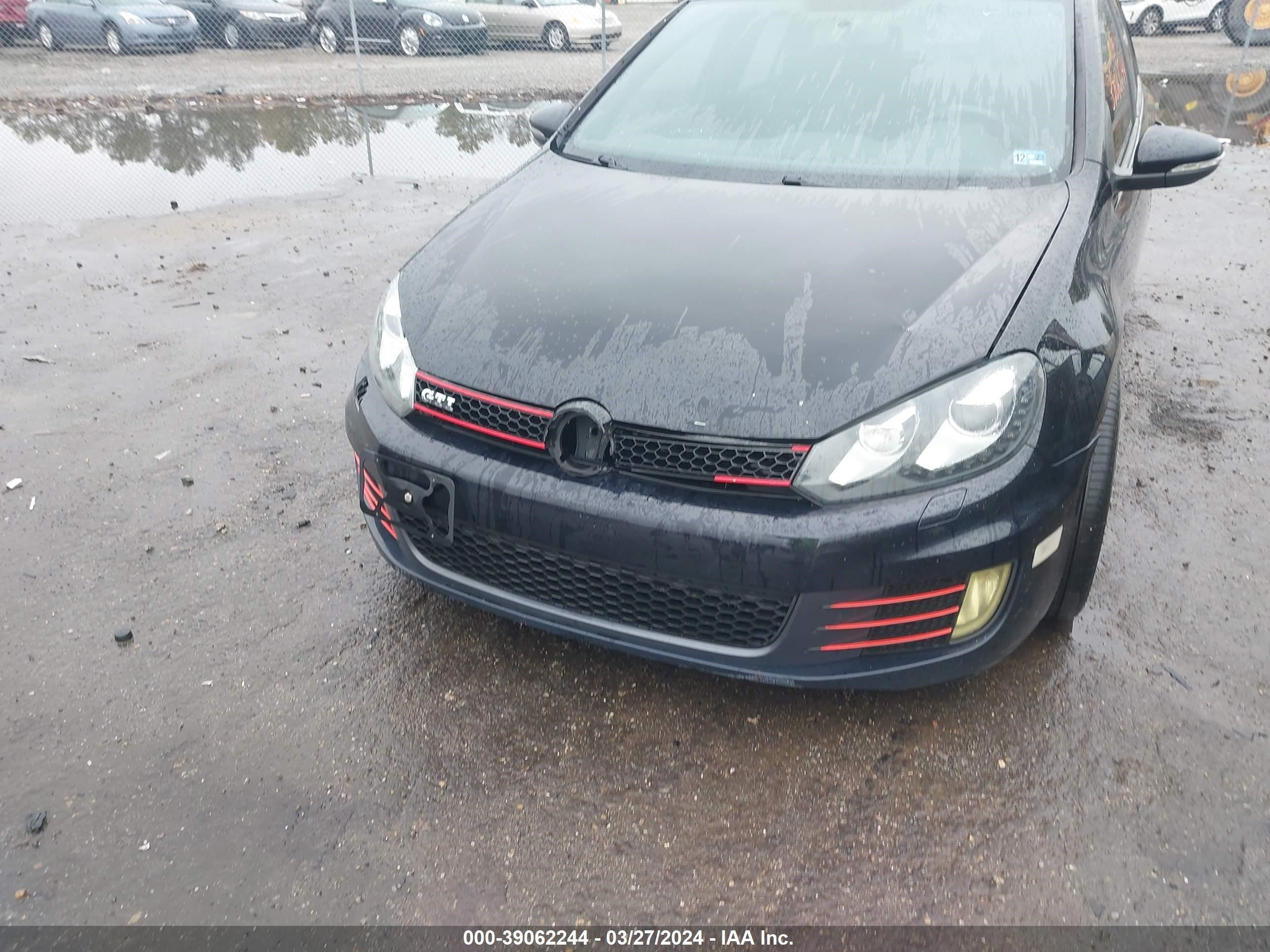 Photo 5 VIN: WVWHV7AJ2DW133334 - VOLKSWAGEN GTI 