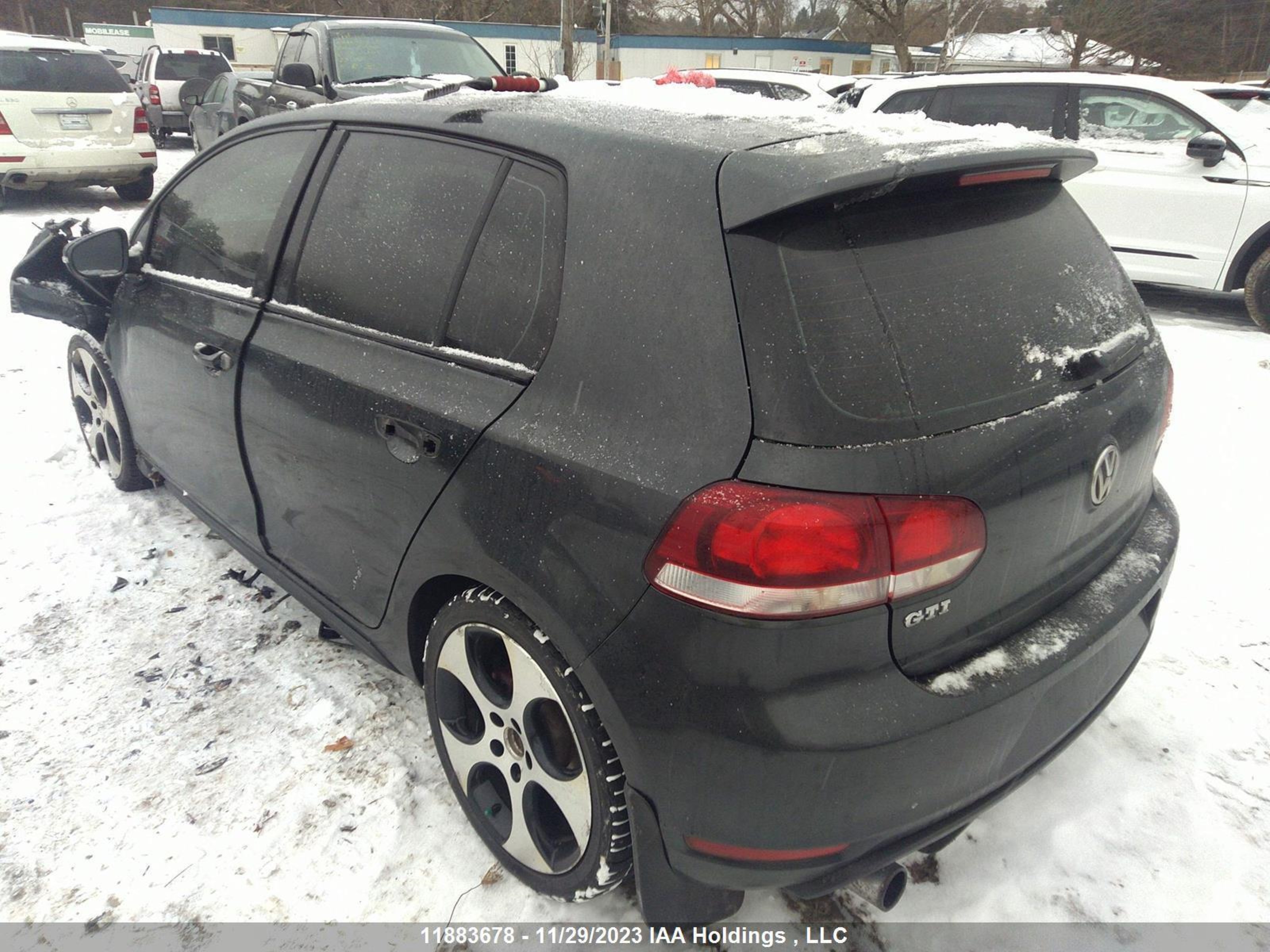 Photo 2 VIN: WVWHV7AJ5CW261260 - VOLKSWAGEN GTI 