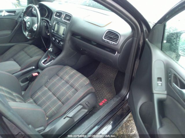 Photo 4 VIN: WVWHV7AJ7AW396396 - VOLKSWAGEN GTI 