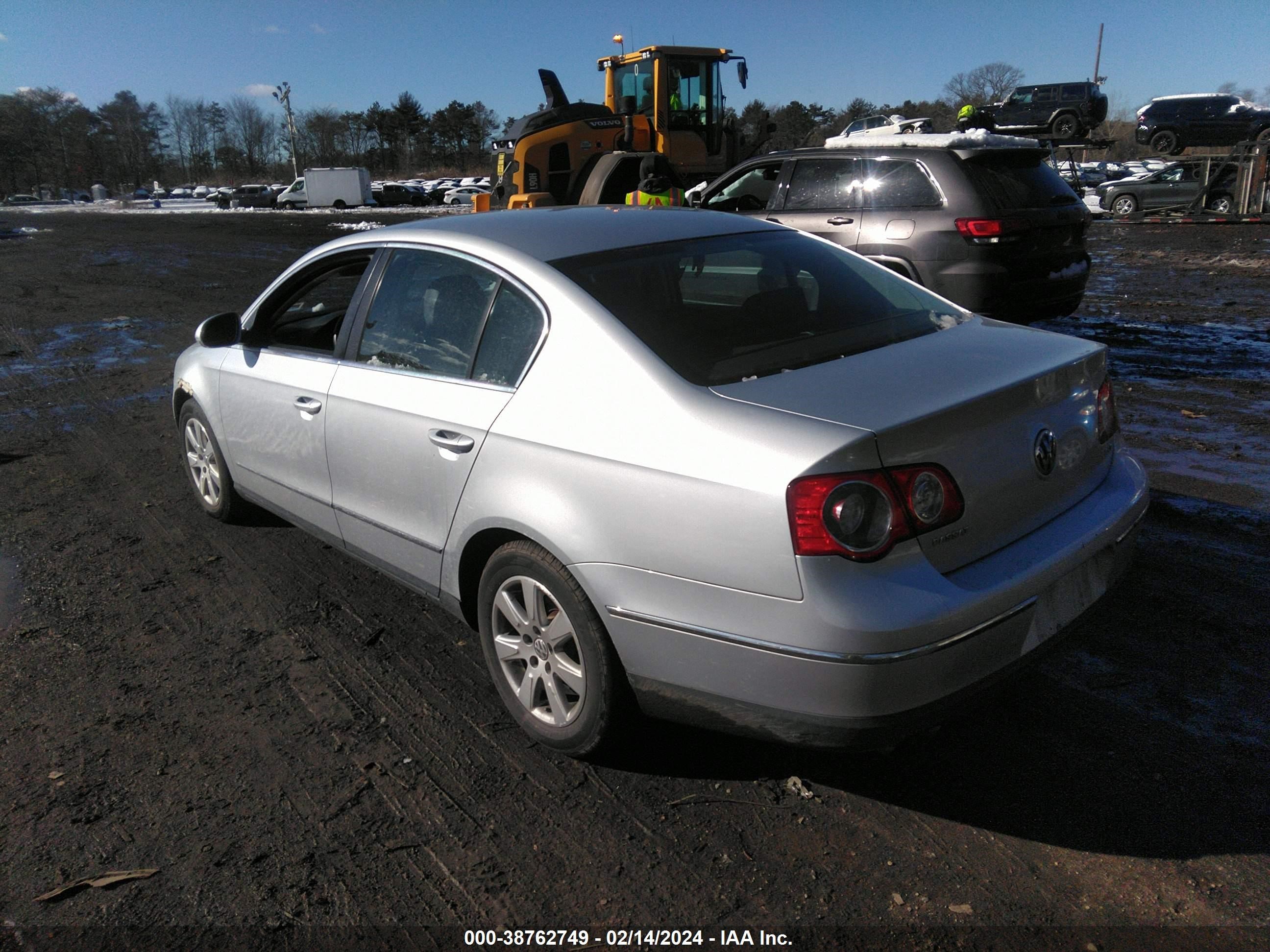 Photo 2 VIN: WVWJK73C18P026235 - VOLKSWAGEN PASSAT 