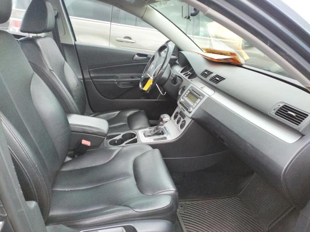 Photo 4 VIN: WVWJK73C19P032215 - VOLKSWAGEN PASSAT 