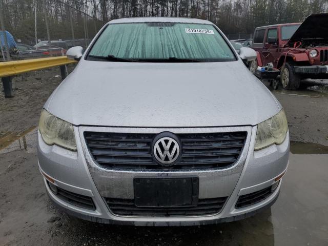 Photo 4 VIN: WVWJK73C19P033882 - VOLKSWAGEN PASSAT 