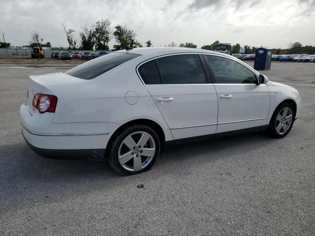 Photo 2 VIN: WVWJK73C39P053230 - VOLKSWAGEN PASSAT 