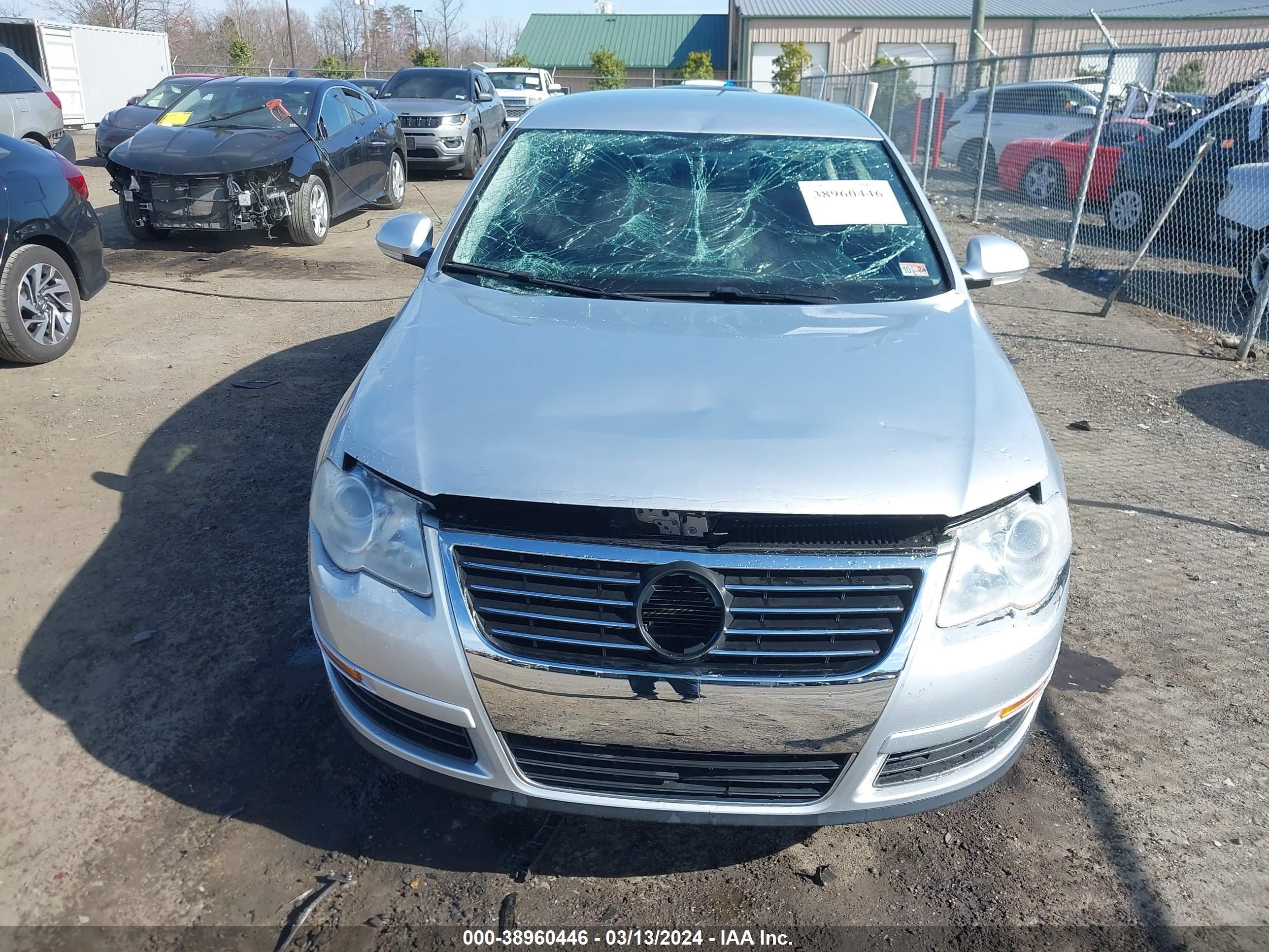 Photo 5 VIN: WVWJK73CX8E165694 - VOLKSWAGEN PASSAT 