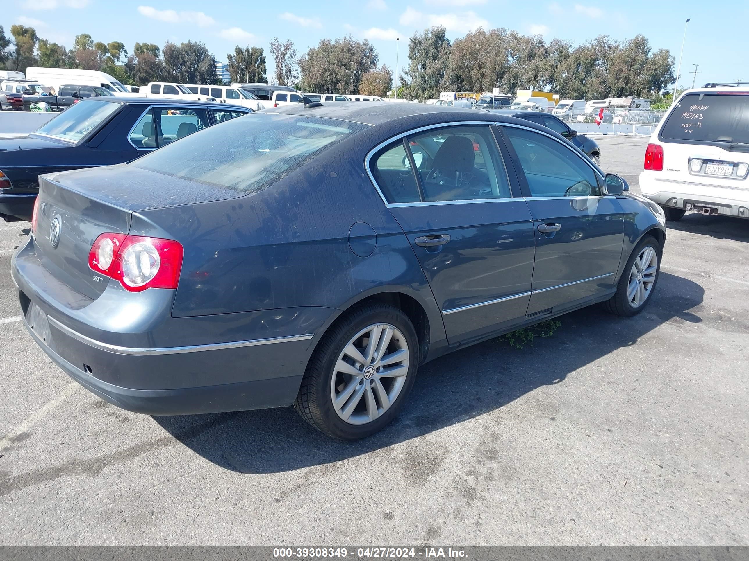 Photo 3 VIN: WVWJK73CX9P035484 - VOLKSWAGEN PASSAT 