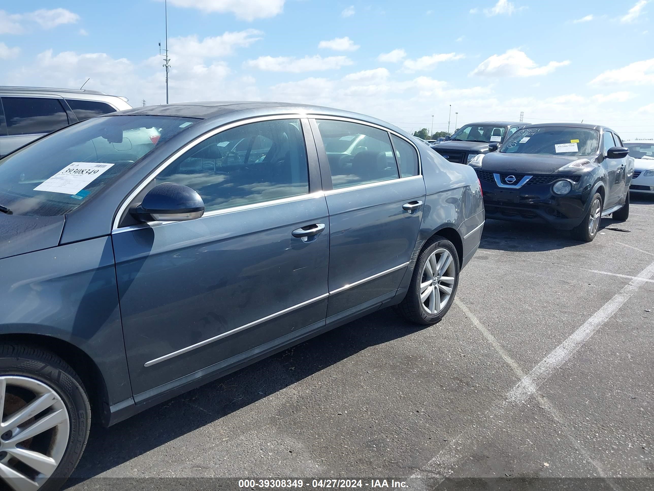 Photo 5 VIN: WVWJK73CX9P035484 - VOLKSWAGEN PASSAT 