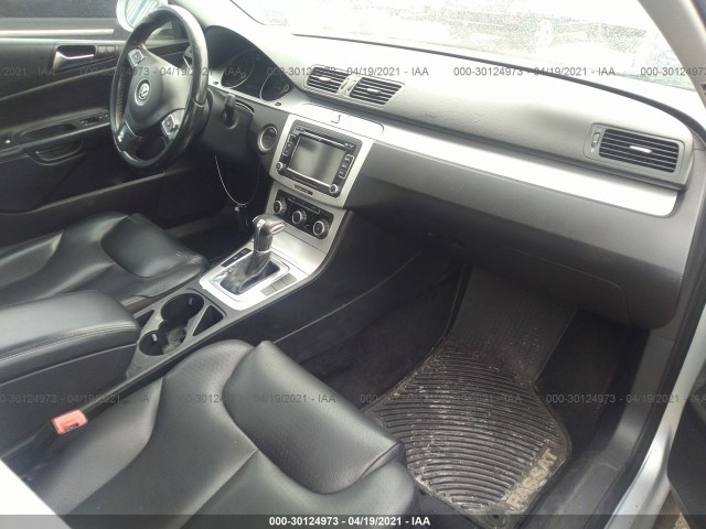 Photo 4 VIN: WVWJK7AN0AE122010 - VOLKSWAGEN PASSAT 