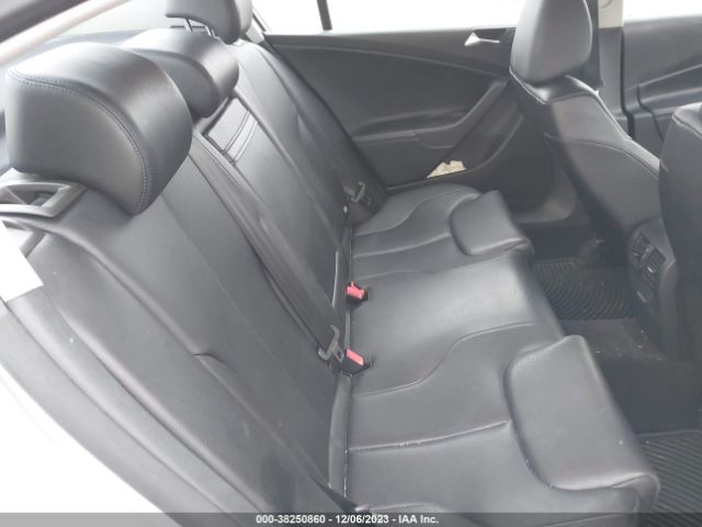 Photo 7 VIN: WVWJK7AN1AE070600 - VOLKSWAGEN PASSAT 