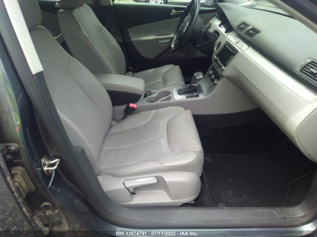 Photo 4 VIN: WVWJK7AN5AE123394 - VOLKSWAGEN PASSAT SEDAN 