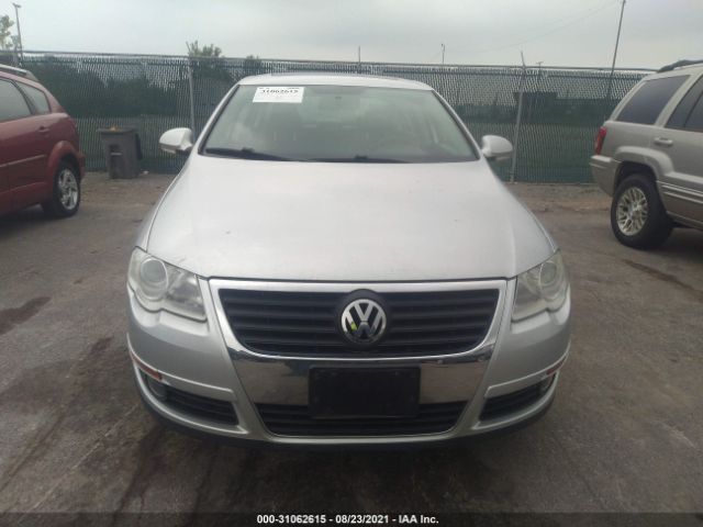 Photo 5 VIN: WVWJK7AN7AE061366 - VOLKSWAGEN PASSAT 