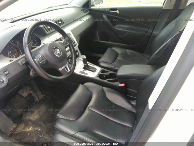 Photo 4 VIN: WVWJK7ANXAE149277 - VOLKSWAGEN PASSAT SEDAN 