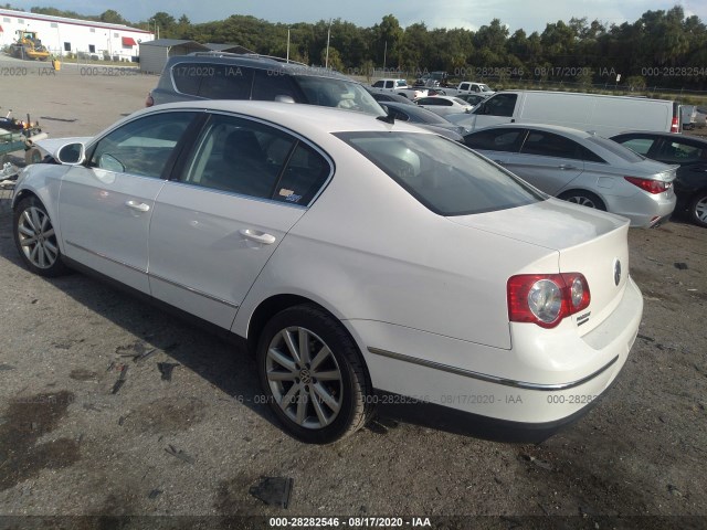 Photo 2 VIN: WVWJK7ANXAP054190 - VOLKSWAGEN PASSAT SEDAN 