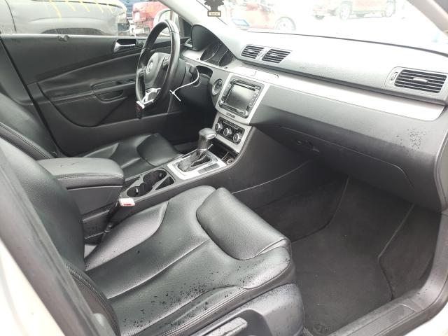 Photo 4 VIN: WVWJK9AN4AE130297 - VOLKSWAGEN PASSAT 