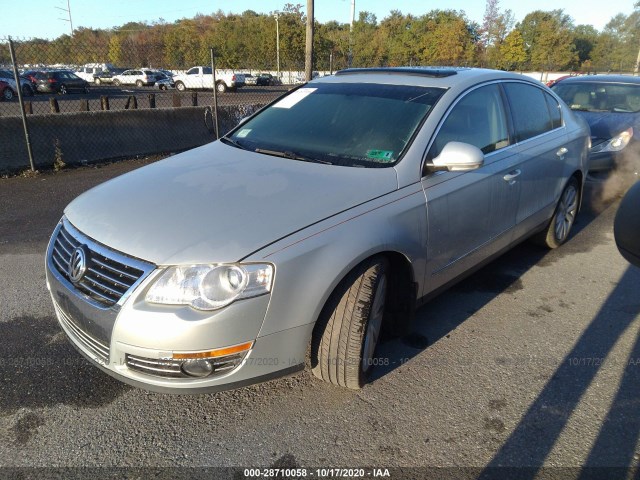 Photo 1 VIN: WVWJM7AN0AE070761 - VOLKSWAGEN PASSAT 