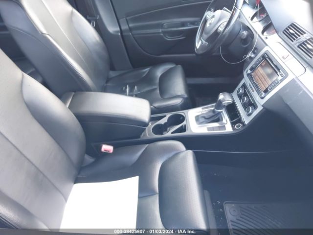 Photo 4 VIN: WVWJM7AN0AE138895 - VOLKSWAGEN PASSAT 