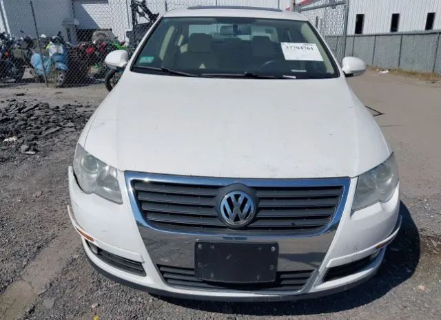 Photo 9 VIN: WVWJM7AN1AE104948 - VOLKSWAGEN PASSAT SEDAN 