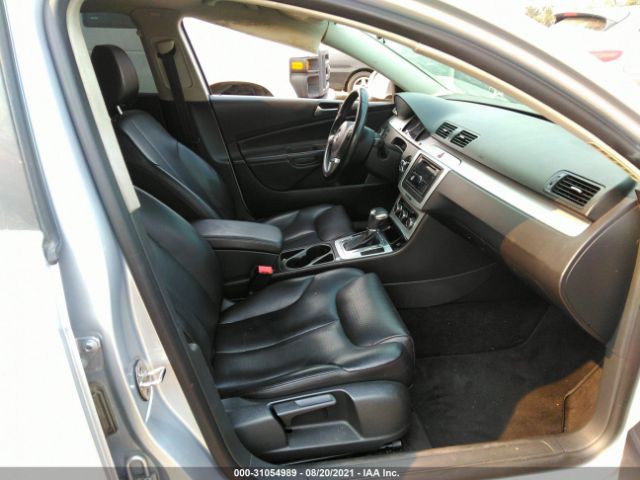 Photo 4 VIN: WVWJM7AN5AE169253 - VOLKSWAGEN PASSAT 