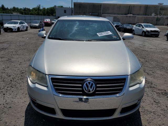 Photo 4 VIN: WVWJM7AN6AE145138 - VOLKSWAGEN PASSAT 