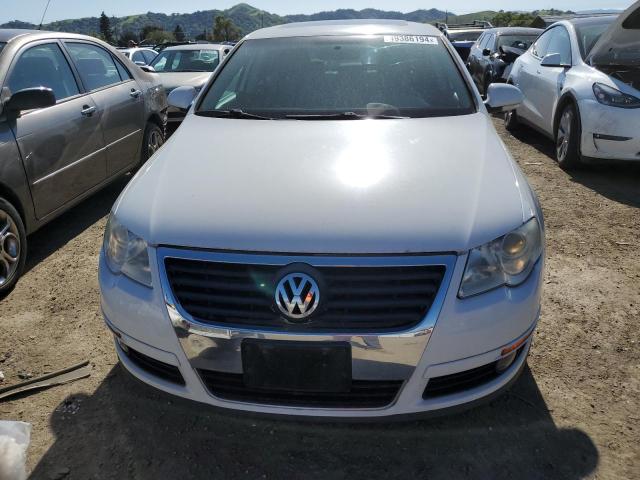 Photo 4 VIN: WVWJM7AN8AE080373 - VOLKSWAGEN PASSAT 