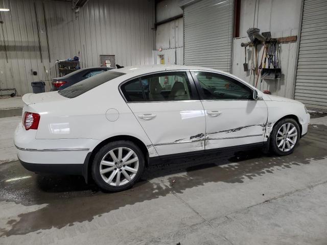 Photo 2 VIN: WVWJM7AN9AP046222 - VOLKSWAGEN PASSAT 