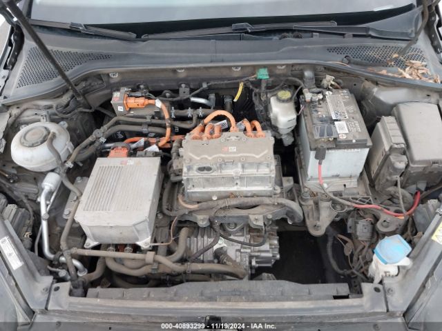 Photo 9 VIN: WVWKR7AU8KW913873 - VOLKSWAGEN E-GOLF 